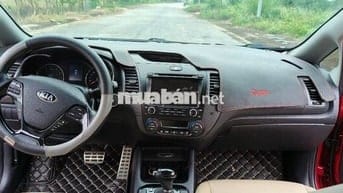 Kia Cerato 2018 2.0 AT Premium - 76361 km