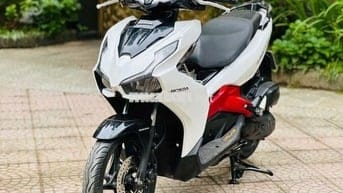 AIR BLADE 125FI TRẮNG ĐỎ XE NGUYÊN ZIN BIỂN 29