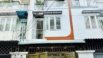 Kẹt tiền bán gấp nhà Tôn Đản. Phường 13. Quận 4. Giá 4 tỷ 390. 