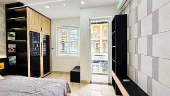 Làm ăn bán gấp nhà Bùi Hữu Nghĩa. Phường 7. Quận 5. Giá 4 tỷ 550