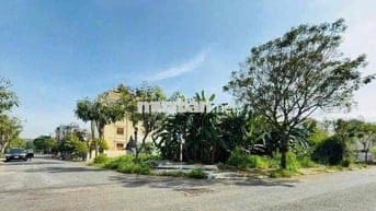 Bán gấp lô đất góc 2 mặt tiền View sông thoáng máy kdc sadeco Q7