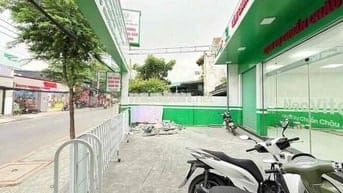 Cho thuê mặt tiền Hoa Mai Quận Phú Nhuận ngang 8m SD 320m2 2 tầng