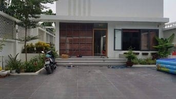 nhà cách mặt đường nguyễn văn lộng 2 căn nhà (chính chủ rao bán)