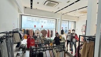 NHÀ CHÍNH CHỦ Cách Mạng Tháng 8 DT: 8X10 2 lầu