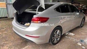 Hyundai Elantra 2016 2.0 AT - 190000 km