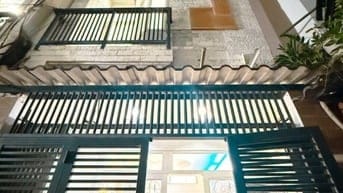 Mặt tiền thụt phú nhuận 4 tầng 4pn có sân thượng chỉ nhỉnh 7 tỷ