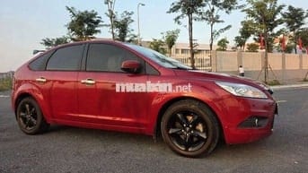 Ford Focus 2011 Đỏ 130.000 km