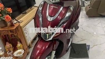 Cần bán xe lead đời 2022 phiên bản cao cấp