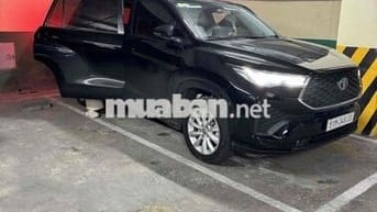 Toyota Innova Cross 2025  Đen Mới 99%