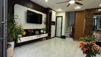 CỰC HIẾM TRUNG TÂM PHÚC LỢI – LÔ GÓC- THANG MÁY- GIÁ CỰC  TỐT  49.8 m²