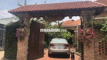 CHO THUÊ BIỆT THỰ SÂN VƯỜN TƯƠNG BÌNH HIỆP- BÌNH DƯƠNG (GC)