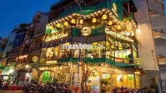 CHO THUÊ NHÀ GÓC 2 MẶT TIỀN 300M2 KHU CƯ XÁ BẮC HẢI Q.10