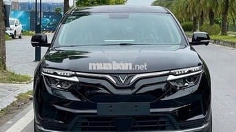 Vinfast VF8 Eco 2022 Đen Siêu Lướt