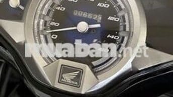 Xe chính chủ còn mới 100%