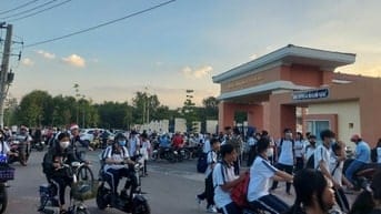 Cần sang quán gấp; Sang quán café, tạp hóa cổng trường học cấp 2