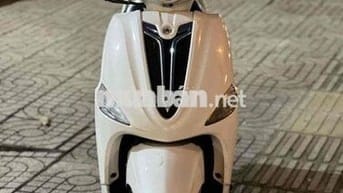 Yamaha Zoza 2011 màu trắng đen len ken mới 90%