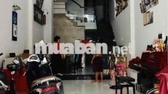 Cho thuê nhà mới đường nội bộ có thang máy bàu cát