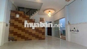 Nhà trệt lầu 3PN hẻm đường Hoàng Văn Thụ chỉ 7 triệu