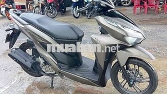 vảio 150. màu vàng các