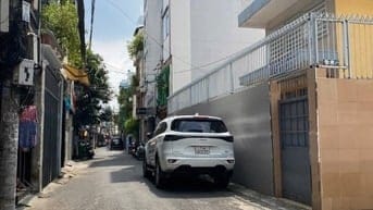 96m2! Nhỉnh 110tr/m2! Bán nhà HXH Nguyễn Kiệm, P4. Sát sân bay, Q1.