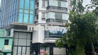 Nhà cho thuê 350m2, view sông, gần chợ Phú Nhuận