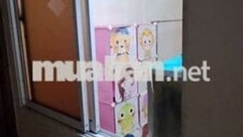 Phòng trọ Q1 tolet riêng, máy lạnh, nước nóng