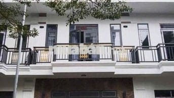 Cho thuê nhà nguyên căn liên hệ ***