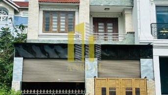 NHÀ CĂN GÓC 2 MẶT TIỀN ĐƯỜNG QUỐC HƯƠNG – KINH DOANH TỰ DO