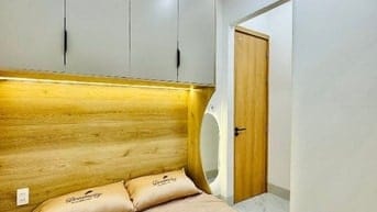 Cần vốn bán nhà Đường Tô Hiến Thành Quận 10 ,50m2 Giá 3ty250 lh Vân