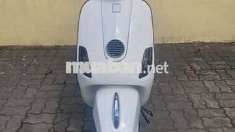 Vespa 125IE phun xăng điện tử xả rẻ