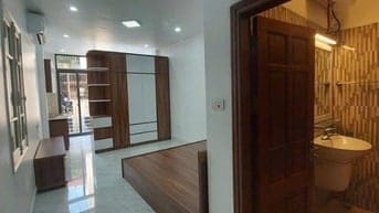 Cho thuê căn hộ ở Ngõ 62 Lương Yên, tầng 3, diện tích 25 m2