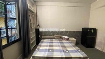 Cần bán chung cư quận 1 đối diện chợ Bến Thành