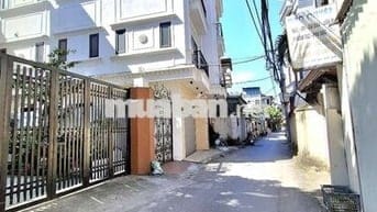 BÁN NHÀ 5 TẦNG NGÕ 206 CỔ LINH ĐỐI DIỆN AEON MALL LONG BIÊN ÔTÔ ĐỖ CỬA