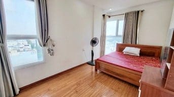 Bán căn hộ chung cư Lê Thị Riêng, Q10, thang máy,  60m2, 2pn, 2.95 tỷ