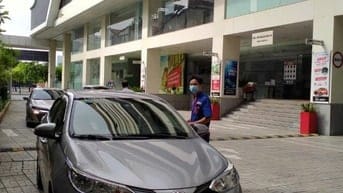 CHÍNH CHỦ BÁN XE TOYOTA VIOS ĐỜI 2020 MÀU XÁM BẠC XEM XE TẠI QUẬN 1