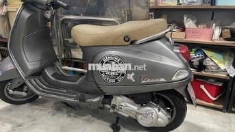 Piaggio Vespa LX150 2007 Xám