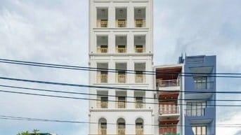 Bán Toà Nhà 990 Âu Cơ- Tân Bình. Dt 9.5x33- Kếu Cấu: 10 Tầng( 1H-8L)