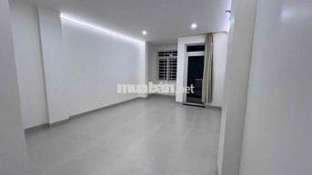 CHO THUÊ FULL TẦNG 1 TRONG NHÀ NGUYÊN CĂN Ở BÌNH THẠNH