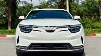 Vinfast VF8 Eco 2022 Trắng Mới 99%