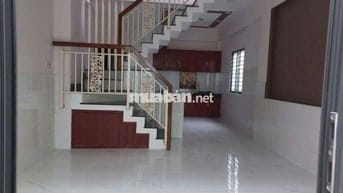 Nhà gần chợ nông sản đầu mối hóc môn