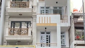 Cho thuê nhà mặt tiền Ngô Gia Tự, Q.10, 4x22m, NH 6m, 5 lầu, thang máy