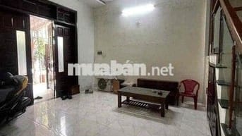 Nhà mặt tiền đường Nguyễn Mậu Tài giá rẻ