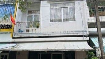 Chính chủ cho thuê căn hộ 3 tầng gồm 5 căn hộ