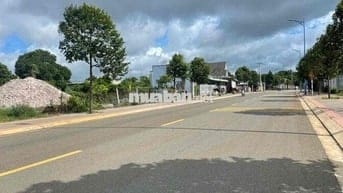 MẶT TIỀN KINH DOANH BUÂN BÁN  ĐƯỜNG LÊ DUẨN  , THỊ THỊ TRẤN ĐẤT ĐỎ BRV