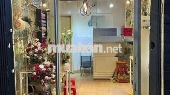 Cho Thuê Mặt Bằng Đường Số 4, Quận 3 ( MB Đông Dân Cư - KD Thoải Mái )