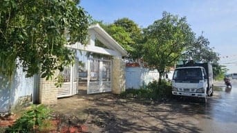 Cho thuê nhà diện tích lớn tại 69 Lê Văn Lương, Phước Kiển, Nhà Bè