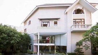 ❤️Cho Thuê Biệt Thự Đảo Xanh , Hải Châu , DTSD:1600m2 , NGANG :30M