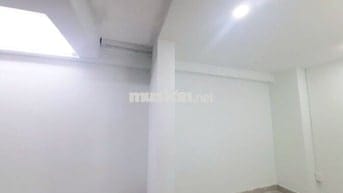 Văn phòng cho thuê, mặt tiền 151 Phan Văn Hân, P17, Bình Thạnh, HCM,