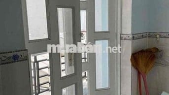 Phòng trọ ngã tư Huỳnh Tấn Phát và Nguyễn Thị Thập