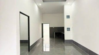 Tôi cần bán căn nhà mặt tiền NHỰA ở Khu phố Gia Tân Trảng Bàng 680TR